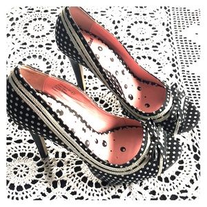 Not Rated Heels